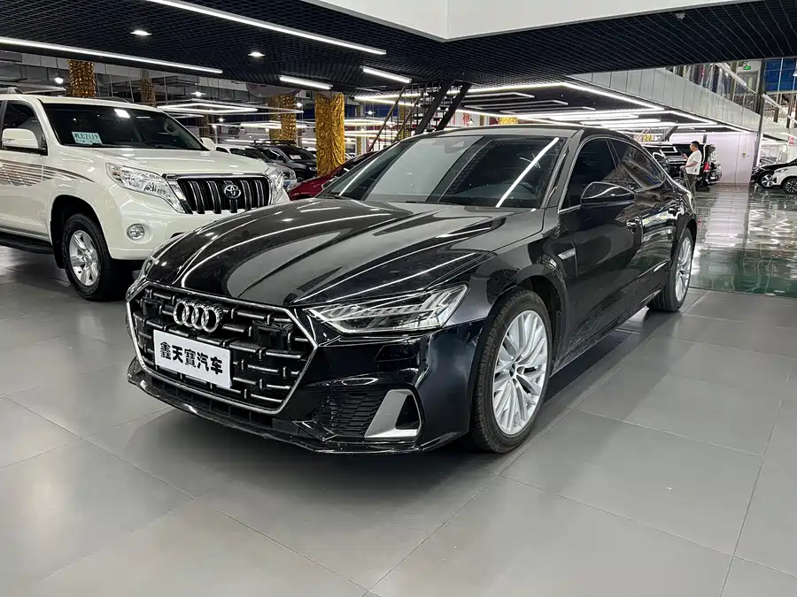 Audi A7L