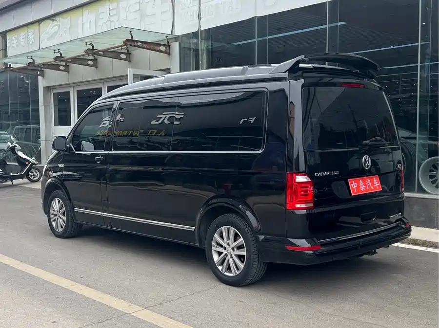 Volkswagen Caravelle