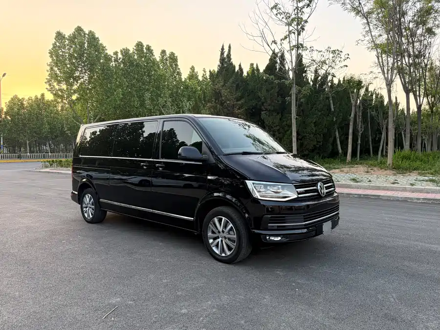 Volkswagen Caravelle