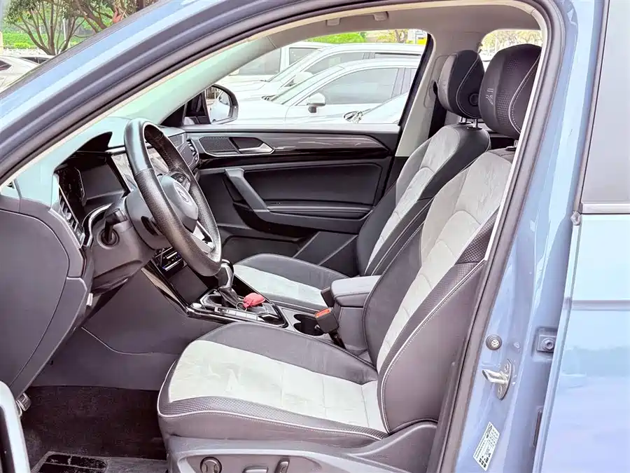 Volkswagen Tayron X