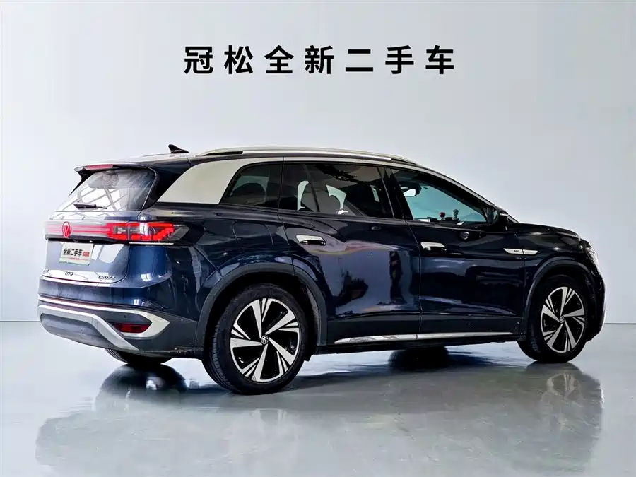 Volkswagen ID.6 CROZZ