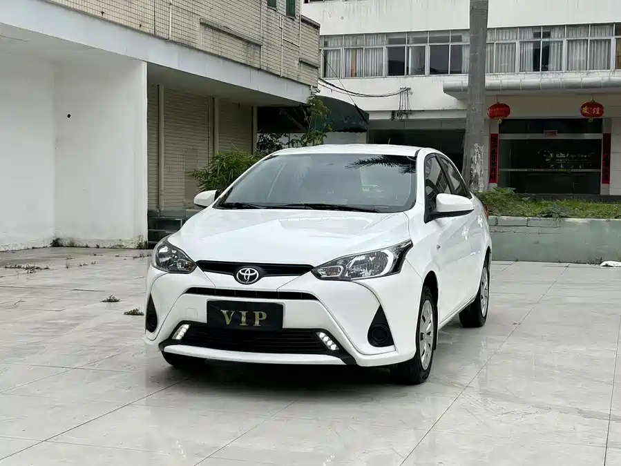 Toyota YARiS L Enjoy
