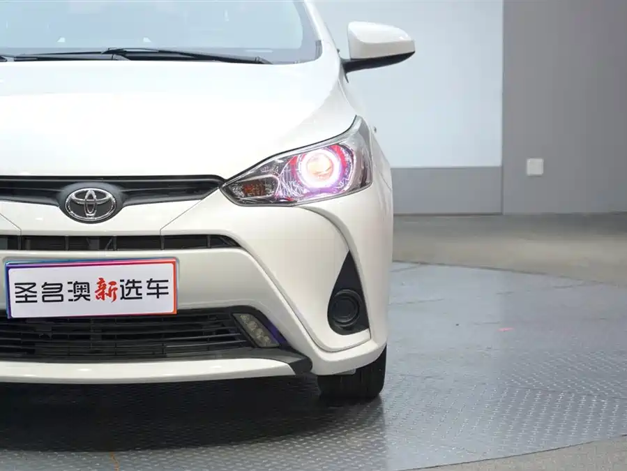 Toyota YARiS L Enjoy