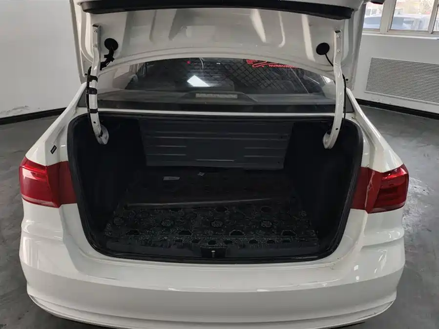 Volkswagen Santana