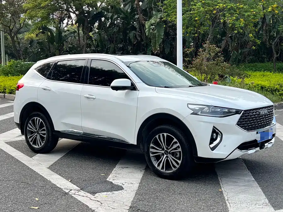 Haval F7