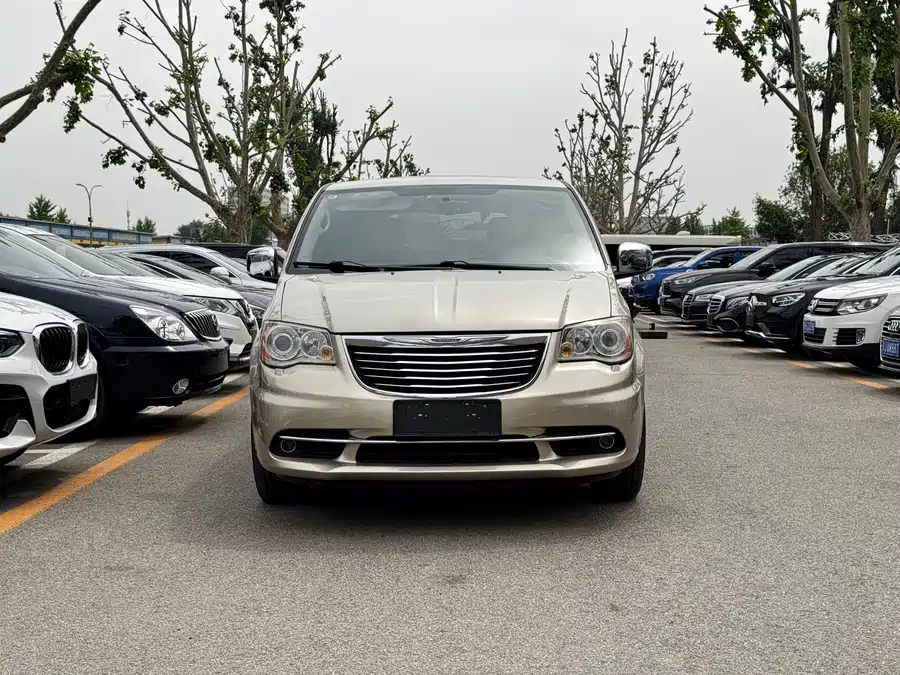 Chrysler Grand Voyager