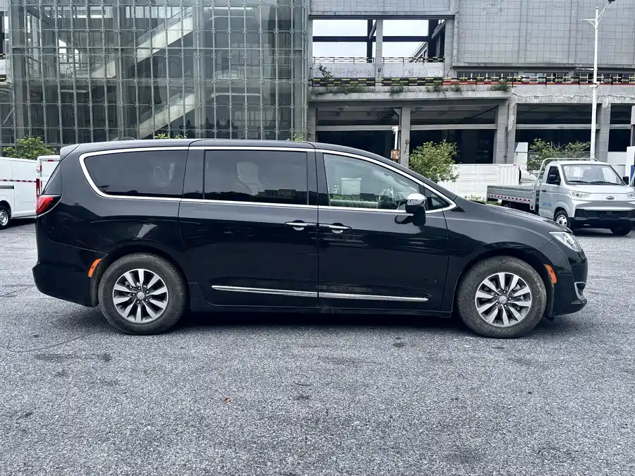 Chrysler Grand Voyager PHEV