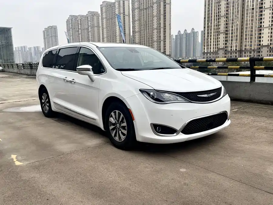 Chrysler Grand Voyager PHEV