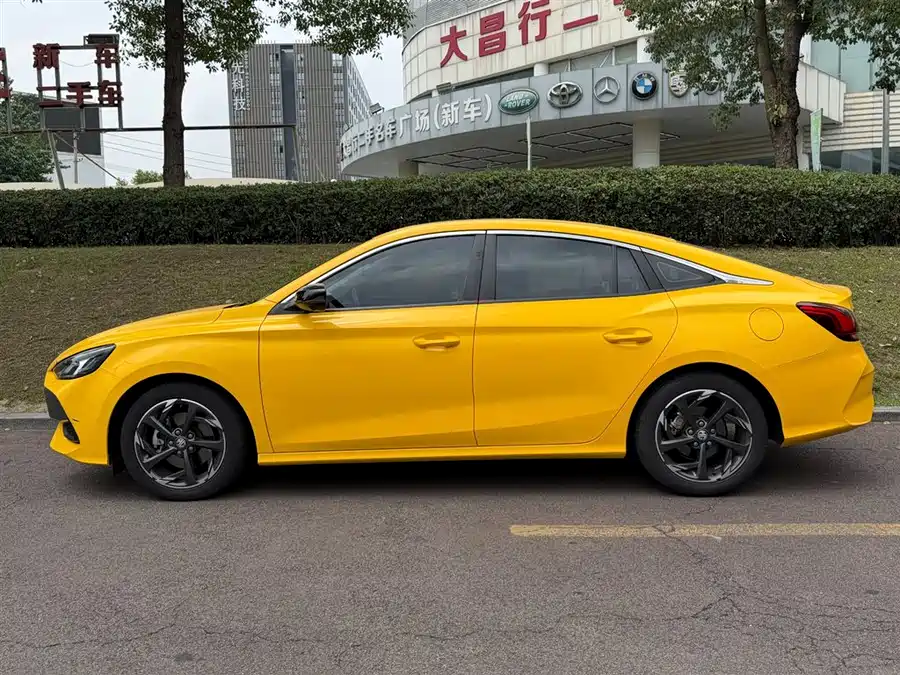 MG 5