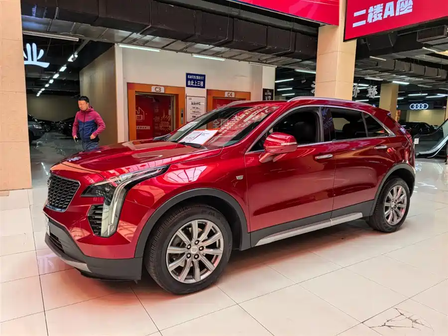 Cadillac XT4