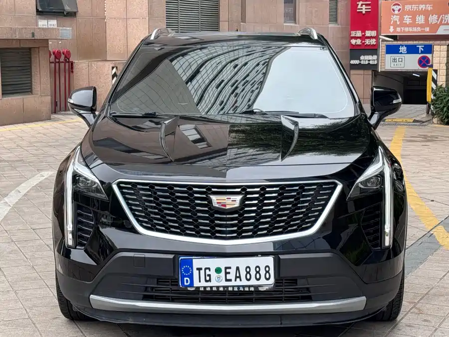 Cadillac XT4