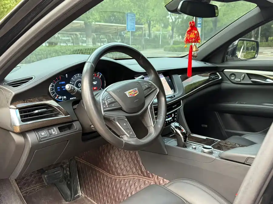 Cadillac CT6