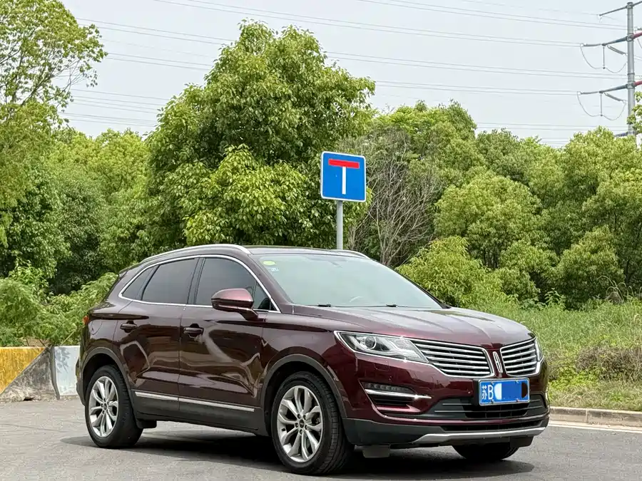 Lincoln MKC