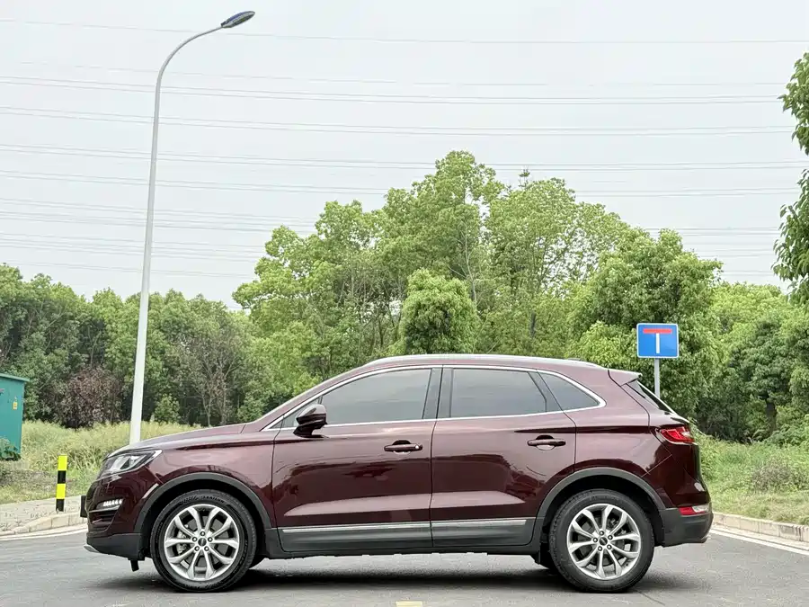Lincoln MKC
