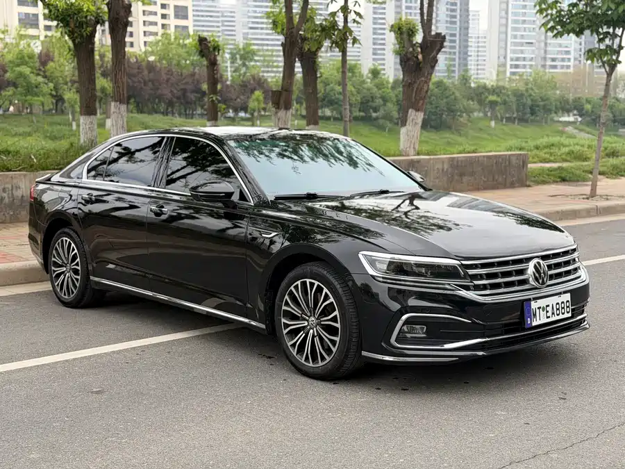 Volkswagen Phaeton / Phideon