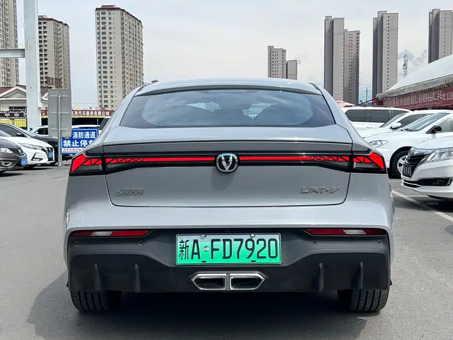 Changan UNI-V
