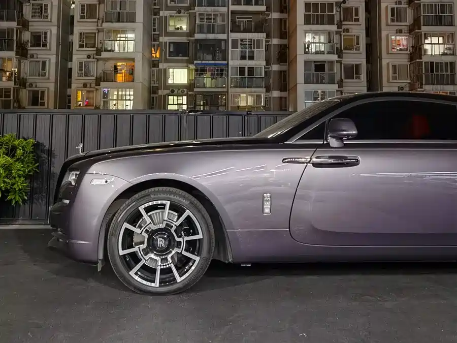 Rolls-Royce Phantom