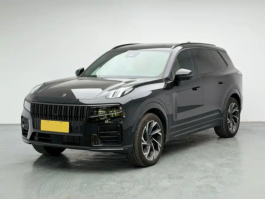 Lynk & Co 09 EM-P