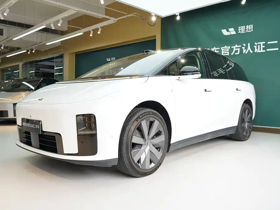 Li Ideal i8