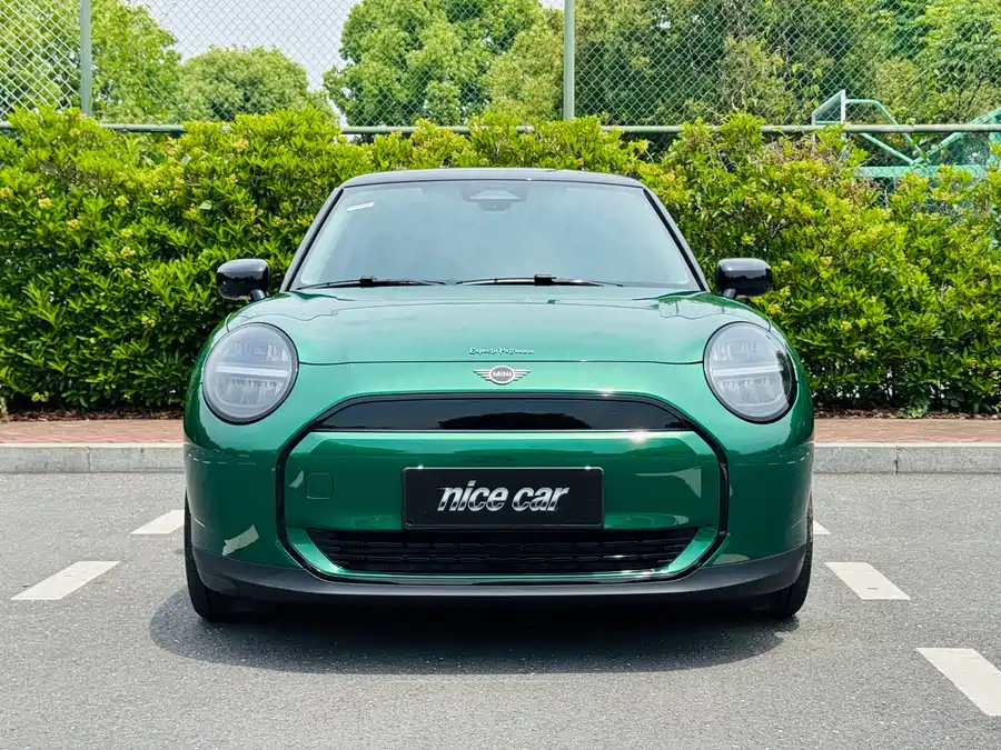 MINI electric  COOPER
