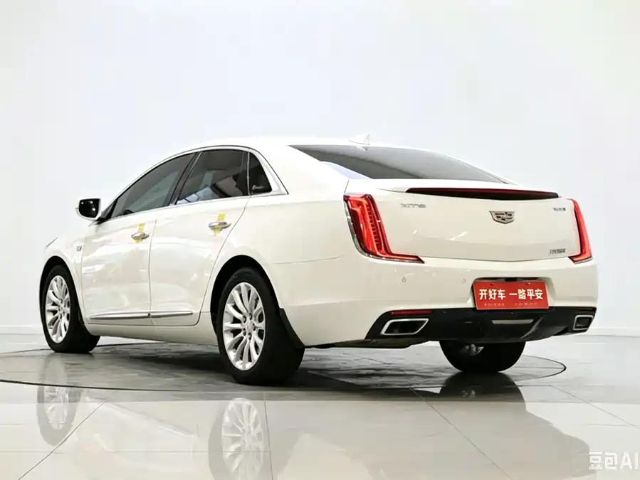Cadillac XTS