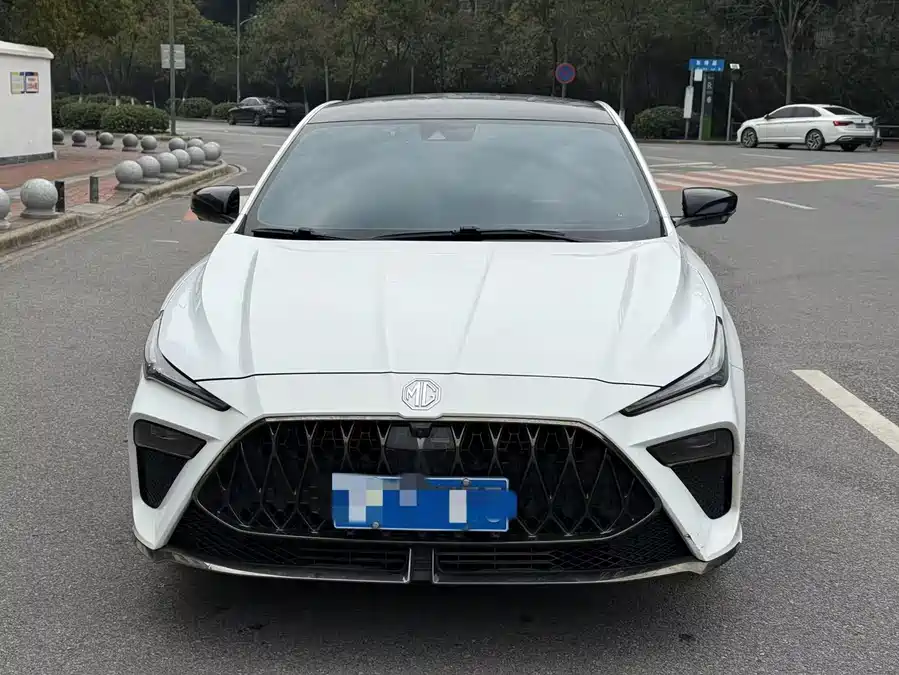 MG 5 Scorpio