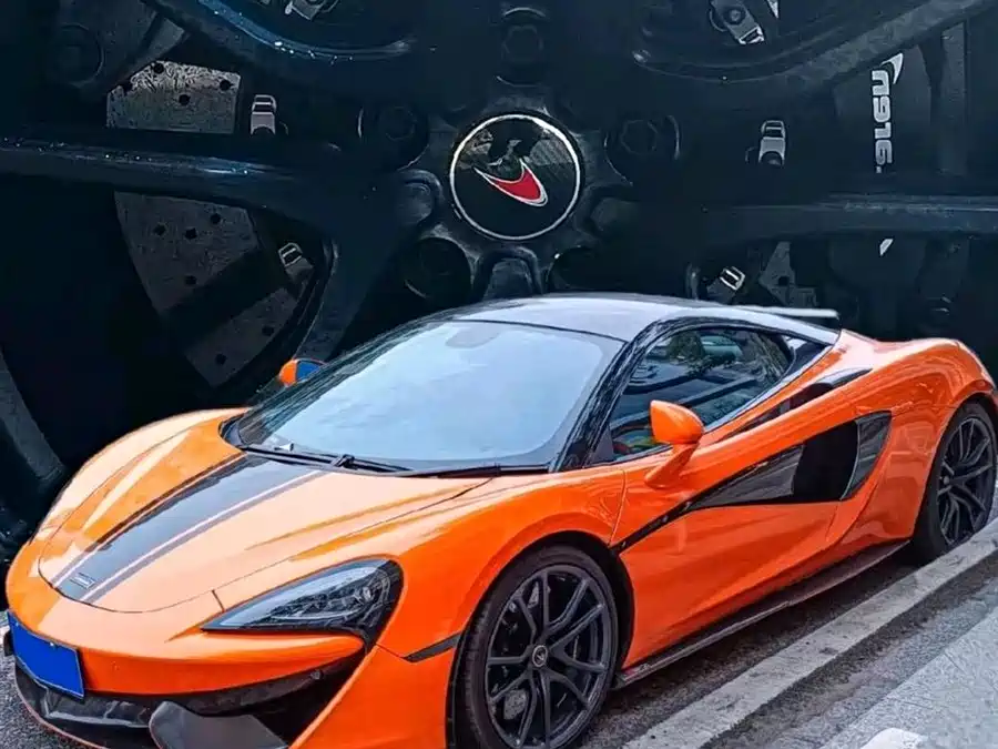 McLaren 570