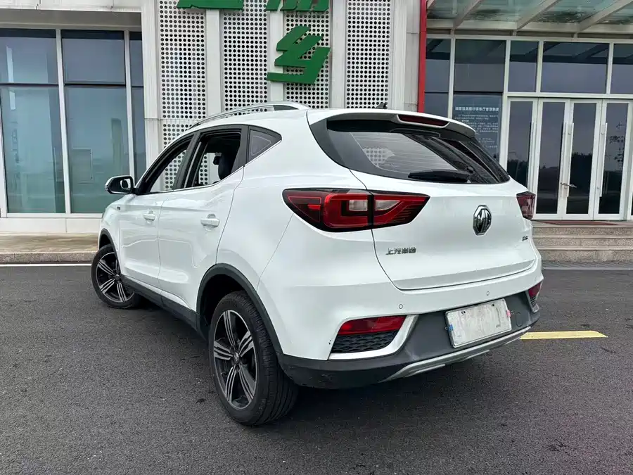 MG ZS