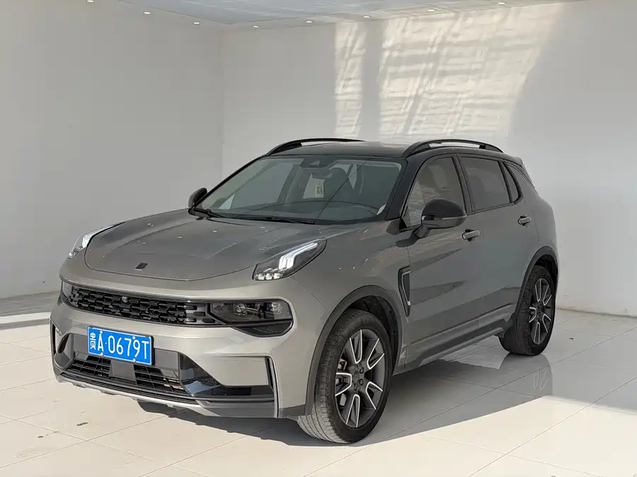 Lynk & Co 01