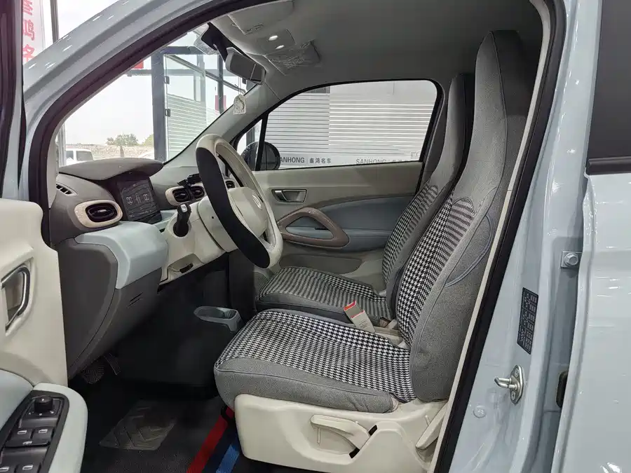Leapmotor T03