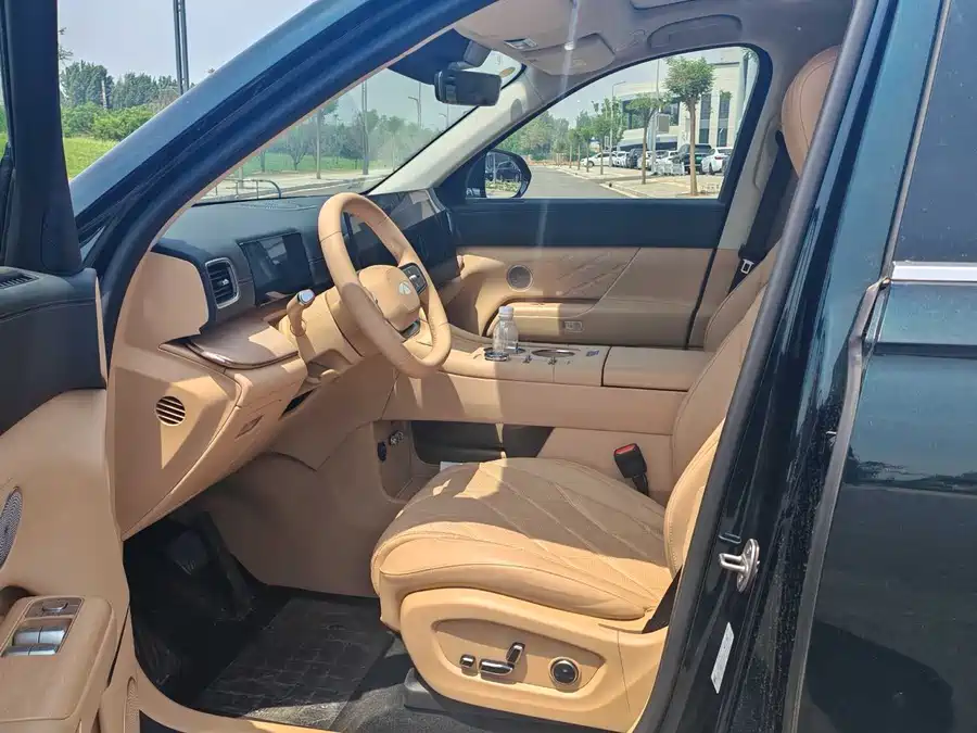Chery Fengyun T11