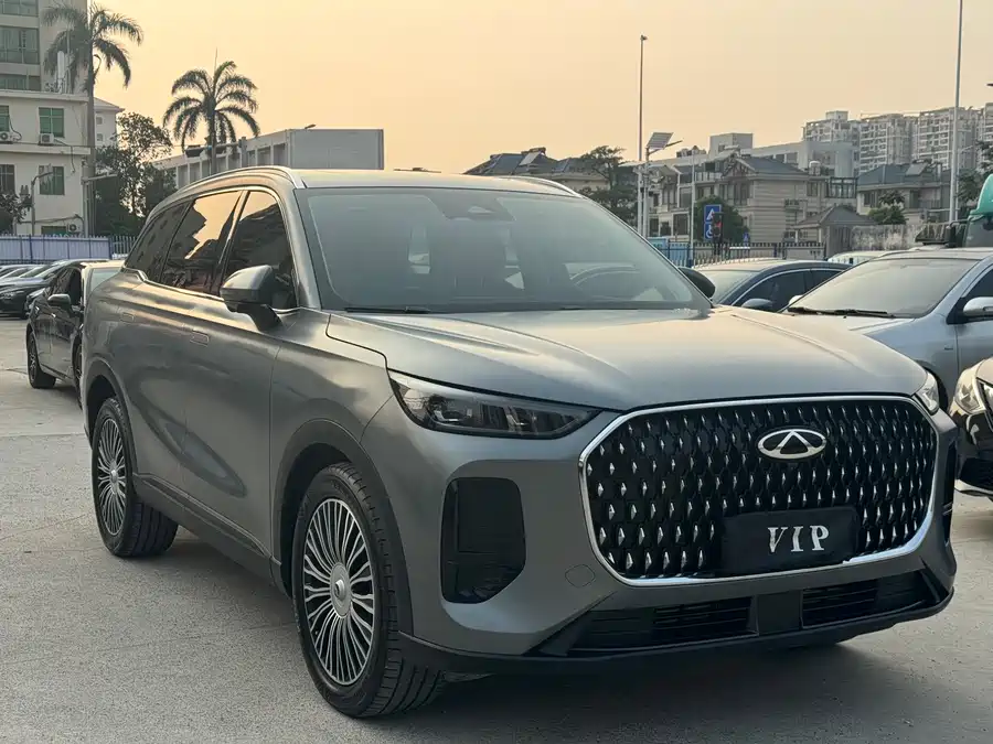 Chery Tiggo 8L