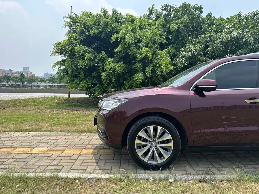 Acura MDX