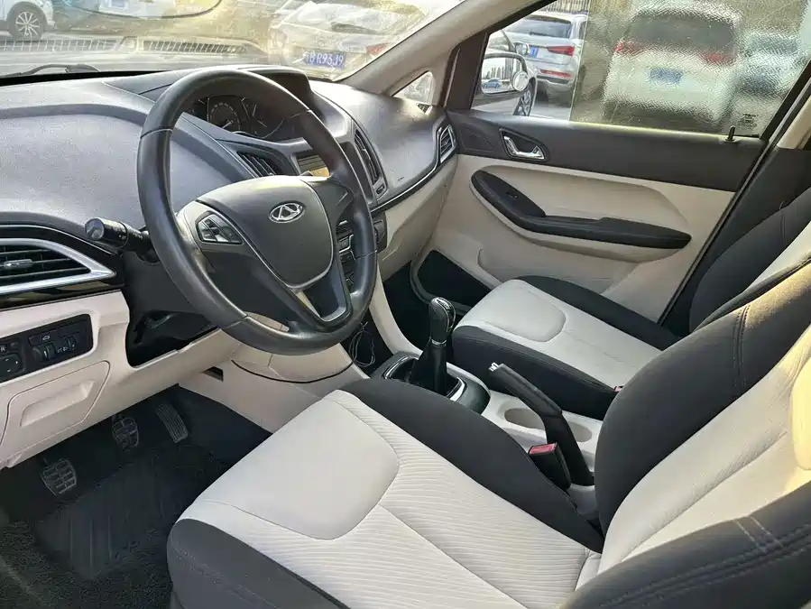 Chery Arrizo M7