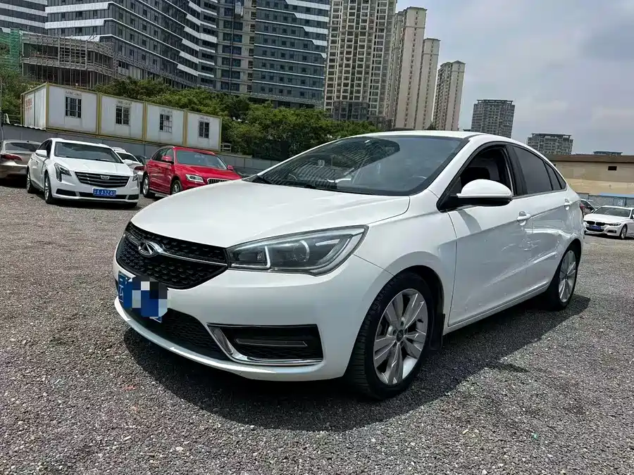 Chery Arrizo 5