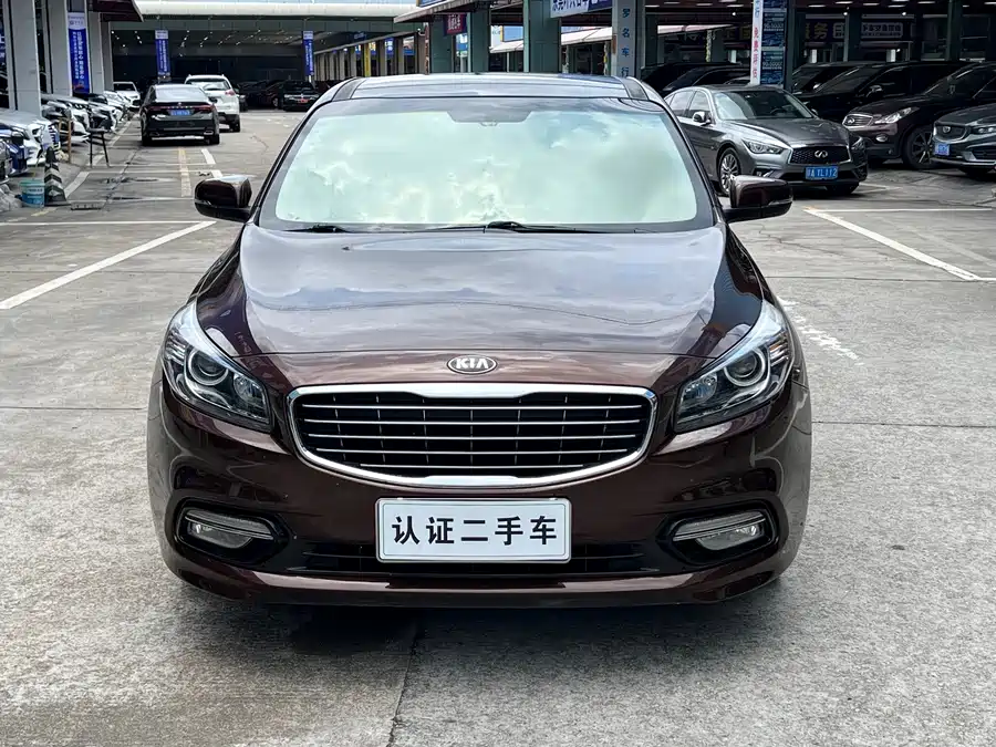 Kia K4
