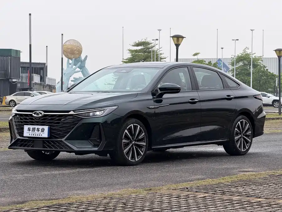 Chery Arrizo 8