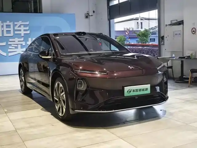 NIO ET9