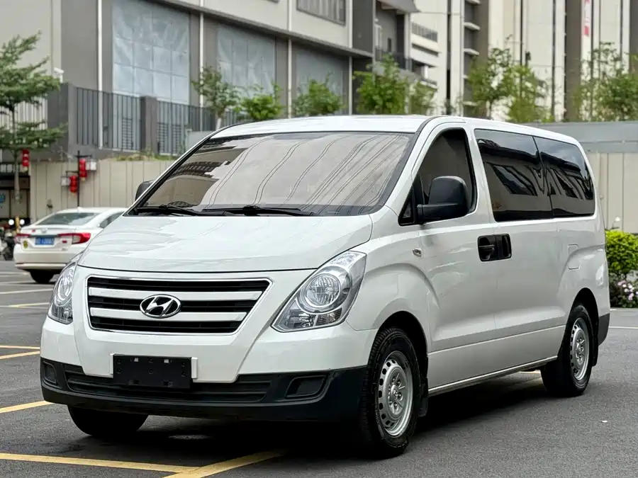 Hyundai H-1 Huiyi