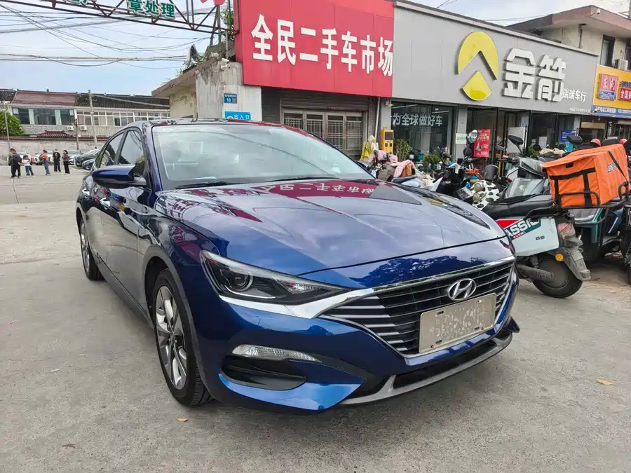 Hyundai Festa
