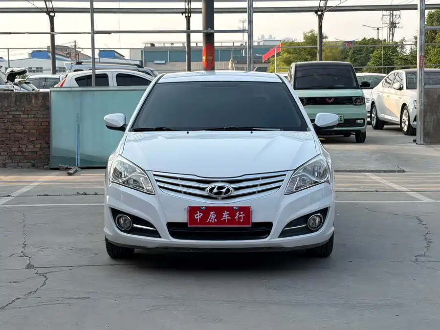 Hyundai Elantra / Celesta