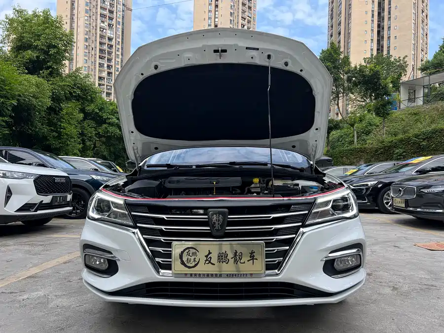 Roewe i5