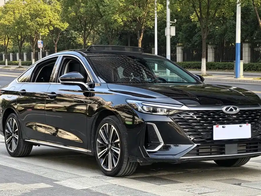 Chery Arrizo 8