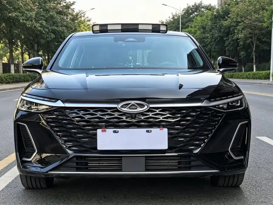 Chery Arrizo 8