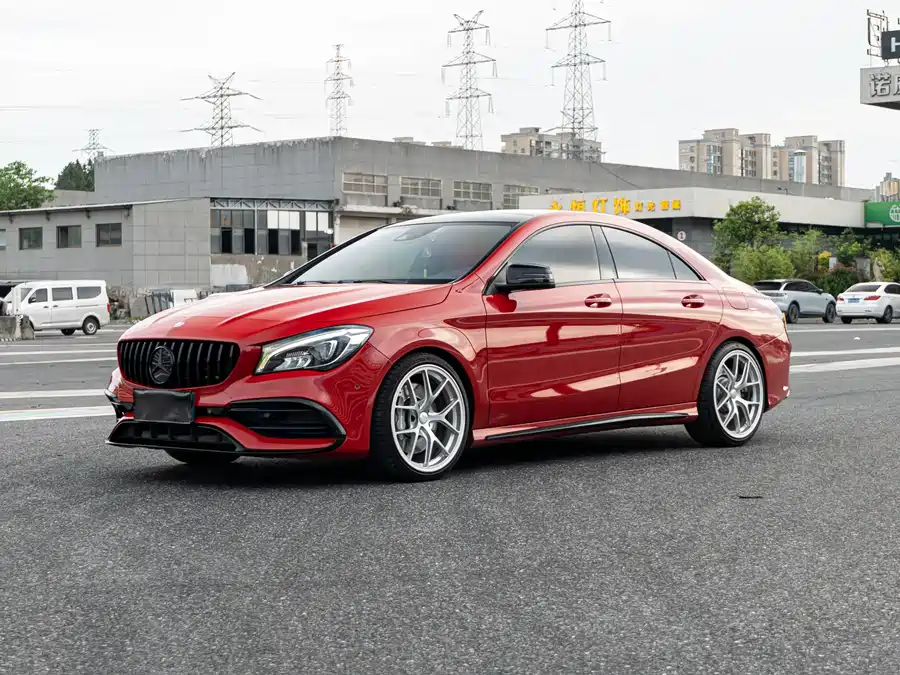 Mercedes Benz CLA AMG