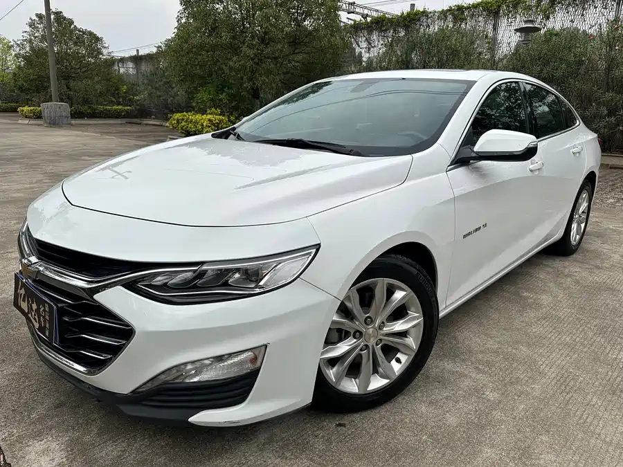 Chevrolet Malibu XL