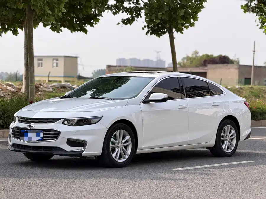 Chevrolet Malibu XL