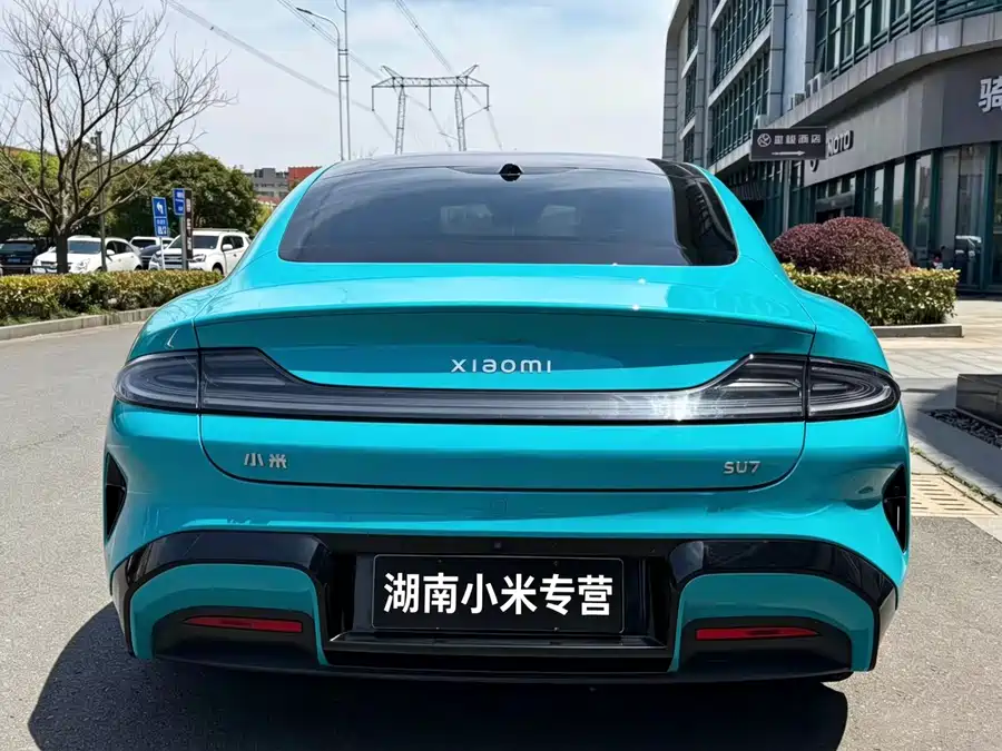 Xiaomi SU7