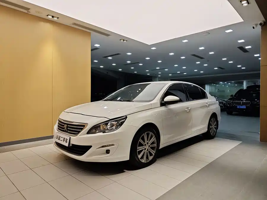 Peugeot 408