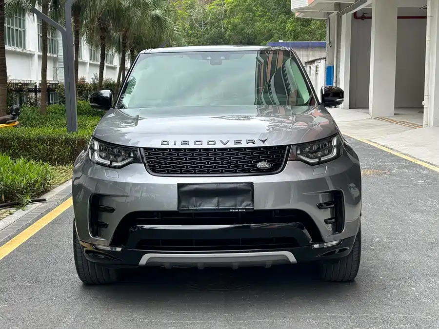 Land Rover finds